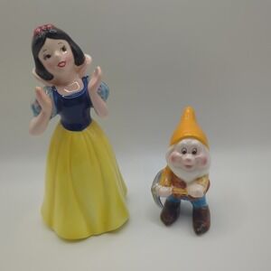 Vtg Walt Disneys Snow White Happy Dwarf Malaysia